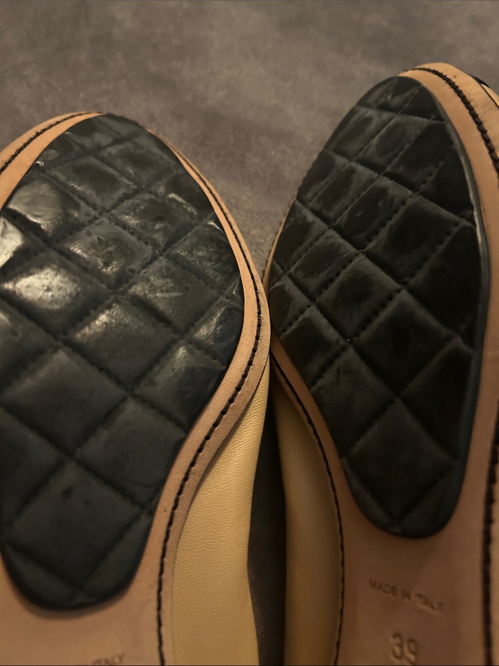 CHANEL Beige and Black Cap-Toe Ballet Flats - Picture 5 of 5